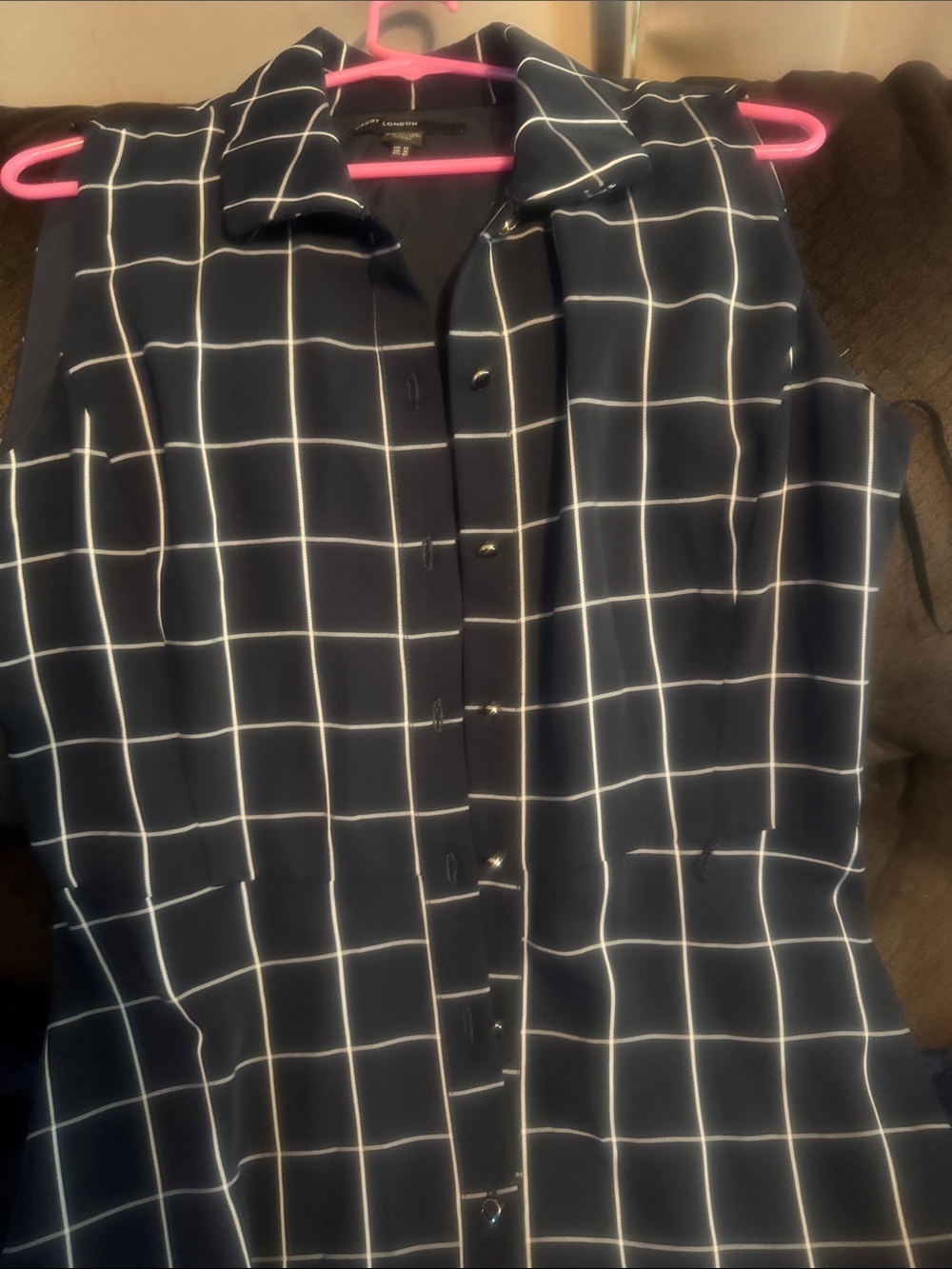 Maggy London Navy Blue and White Windowpane Sleeveless Maxi Shirtdress - Picture 10 of 10
